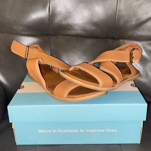 Toms Leather sandals